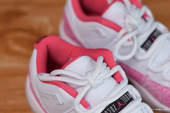 AH7860-106 WMNS Pink Low Air Snakeskin Jordan 11 0619